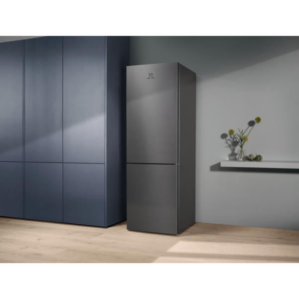.AT.COMBI ELECTROLUX LNT6ME32U2 186X60 NF E INOX - Imagen 8