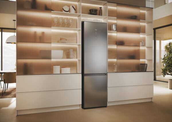 .AT.COMBI HAIER HDPW5620BNPK 205X59,5 NF B 409L INOX - Imagen 24