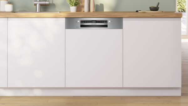 .AT.LAVAVAJILLAS INT. BOSCH SMI4ECS21E 14CUB B 3ªBANDEJA SEMI INOX - Imagen 3