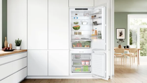 COMBI INT. BOSCH KBN96ADD0 194X71 NF CONG. D 381L P.FIJA - Imagen 2