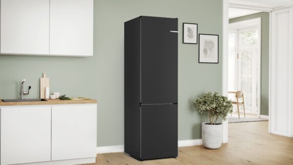 .AT.COMBI BOSCH KGN392XCF 203X60 NF C 363L BLACK INOX - Imagen 2