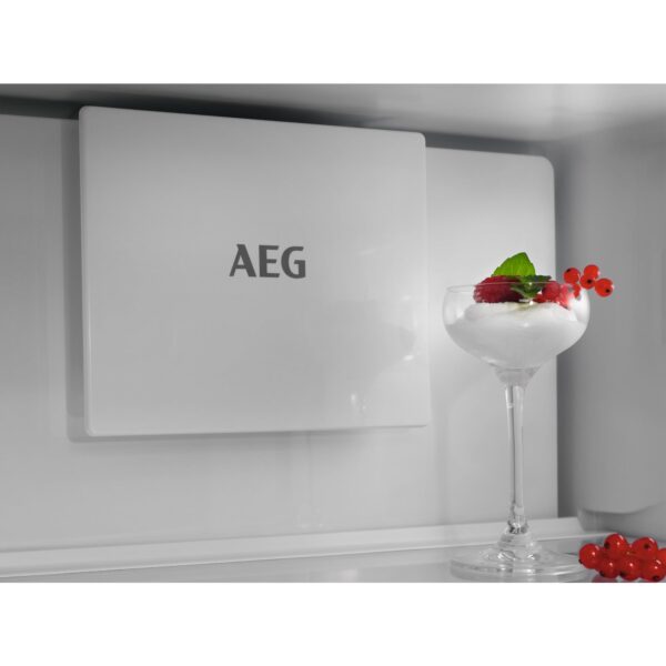 .AT.COMBI INT. AEG TC6MS19FES 1,88X54,6 NF E INVERTER - Imagen 5